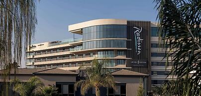 Radisson Hotel and Convention Centre OR Tambo Airport