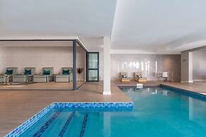 Radisson Hotel and Convention Centre OR Tambo Airport