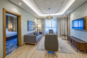 Radisson Hotel and Convention Centre OR Tambo Airport