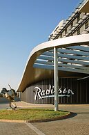 Radisson Hotel and Convention Centre OR Tambo Airport