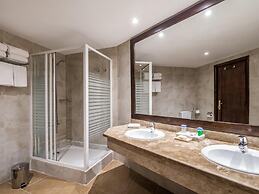 Fort Arabesque Resort, Spa & Villas