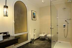 Fort Arabesque Resort, Spa & Villas