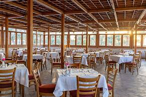 Fort Arabesque Resort, Spa & Villas