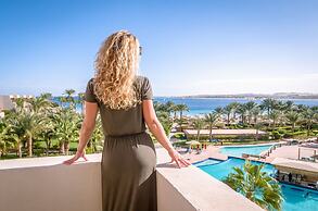 Fort Arabesque Resort, Spa & Villas