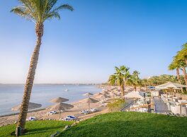 Fort Arabesque Resort, Spa & Villas