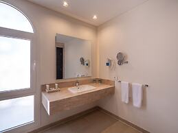 Fort Arabesque Resort, Spa & Villas