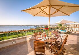 Fort Arabesque Resort, Spa & Villas