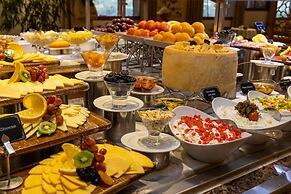 Fort Arabesque Resort, Spa & Villas