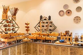 Fort Arabesque Resort, Spa & Villas