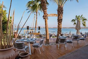 Fort Arabesque Resort, Spa & Villas