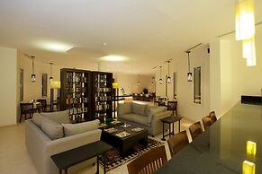 Fort Arabesque Resort, Spa & Villas