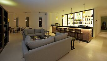 Fort Arabesque Resort, Spa & Villas