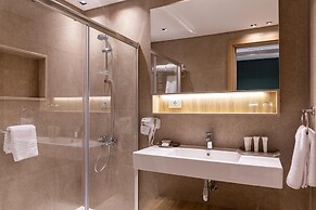 Fort Arabesque Resort, Spa & Villas