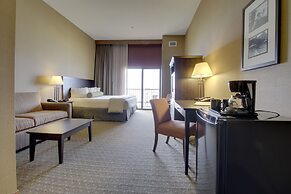 King's Pointe Waterpark Resort