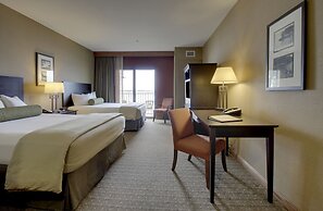 King's Pointe Waterpark Resort