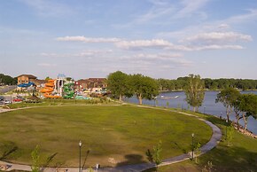 King's Pointe Waterpark Resort