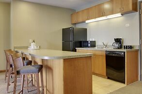 King's Pointe Waterpark Resort