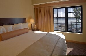 King's Pointe Waterpark Resort