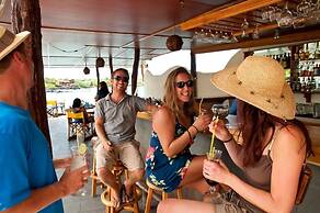 Isla Sol by Hotel Solymar