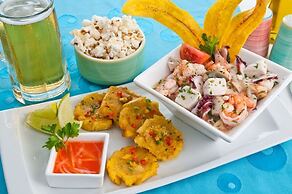 Isla Sol by Hotel Solymar