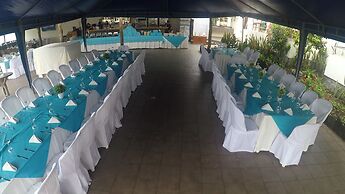 Isla Sol by Hotel Solymar