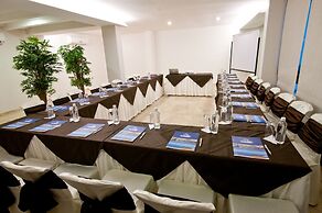 Isla Sol by Hotel Solymar