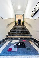 KUBIK Hotel