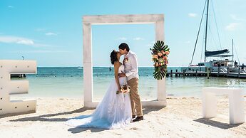 Cancun Bay All Inclusive Hotel