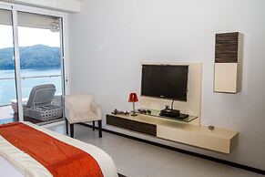 B Pichilingue Acapulco