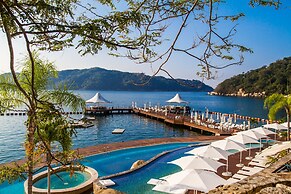 B Pichilingue Acapulco