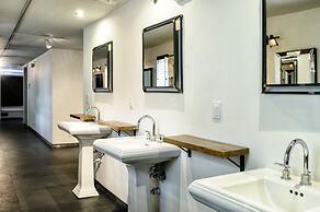 Posh South Beach Hostel