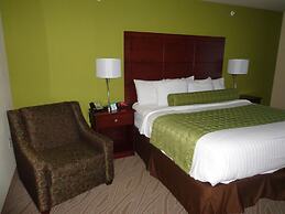 Cobblestone Inn & Suites - Marquette/Prairie du Chien
