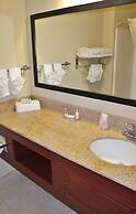 Cobblestone Inn & Suites - Marquette/Prairie du Chien