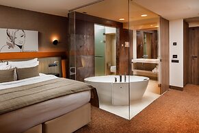 Kronwell Brasov Hotel