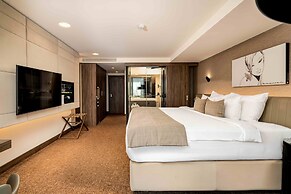 Kronwell Brasov Hotel
