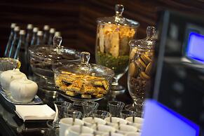 Renaissance Izmir Hotel