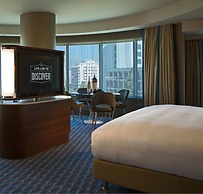 Renaissance Izmir Hotel