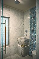 Renaissance Izmir Hotel