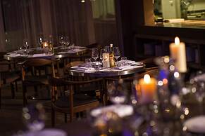 Renaissance Izmir Hotel