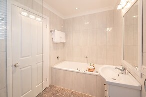 Stanley Village Waterfront Accommodation