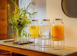 Jacob Tiberias by Jacob Hotels