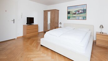 Apartments Swiss Star University