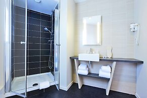Kyriad Prestige Vannes Centre - Palais Des Arts