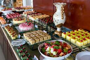 Ramada by Wyndham Beach Hotel Ajman