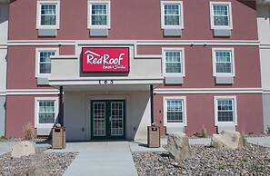 Red Roof Inn & Suites Dickinson
