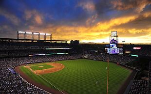 Hampton Inn & Suites Denver Downtown-Convention Center