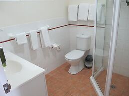 Aston Hill Motor Lodge