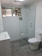 Aston Hill Motor Lodge