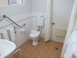 Aston Hill Motor Lodge