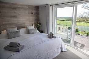 Tregaddra Farmhouse B&B